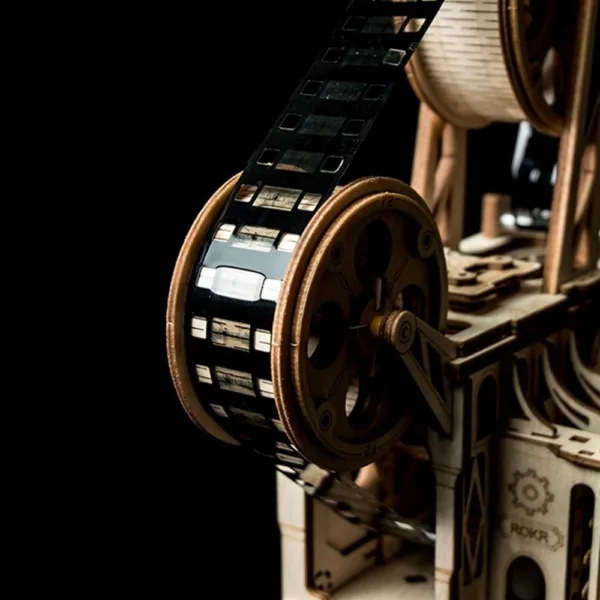 Vitascope Projector