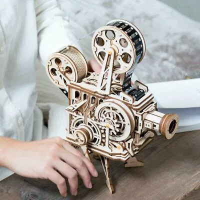 Vitascope Projector