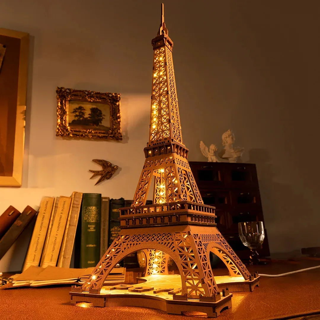 La Tour Eiffel Lumineuse